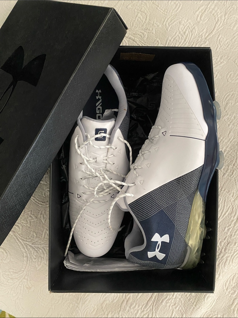 Under Armour Men’s White & Navy Athletic Golf Shoes